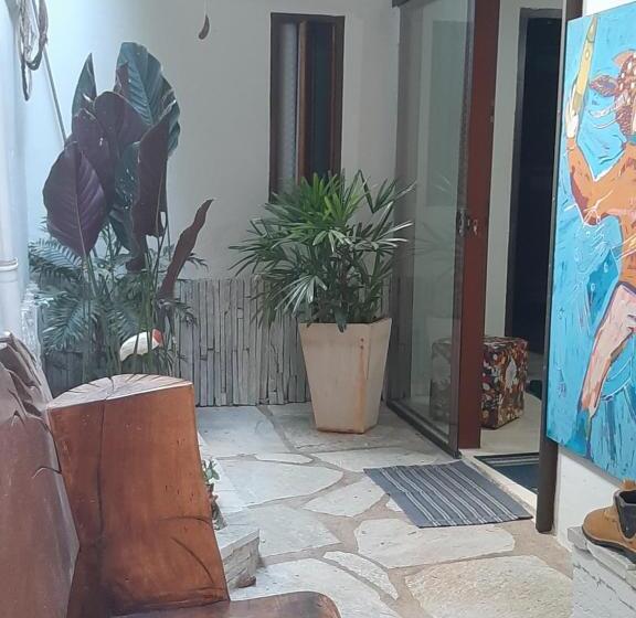 בית מלון כפרי Casamatta Hostel