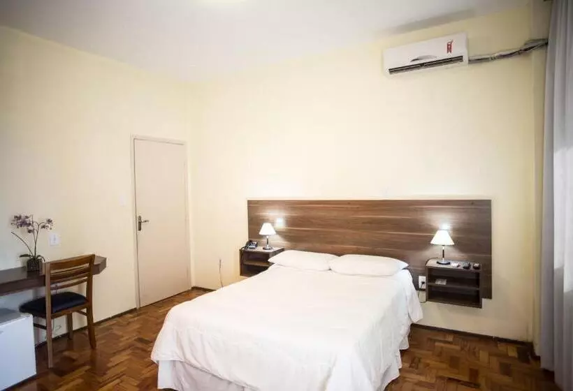 Hotelli Embaixador