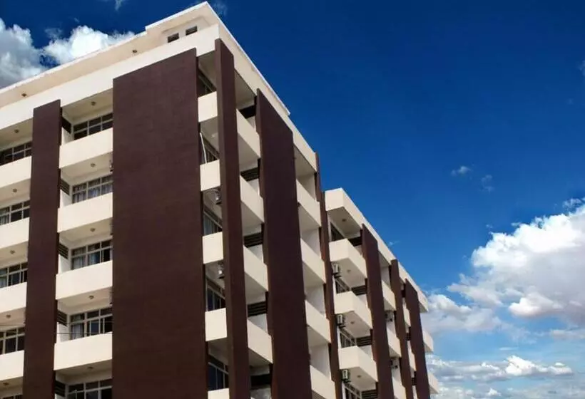Hotelli Embaixador