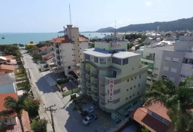 Hotelli Ilha Sol Praia