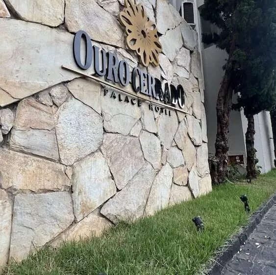 ホテル Ouro Cerrado Palace