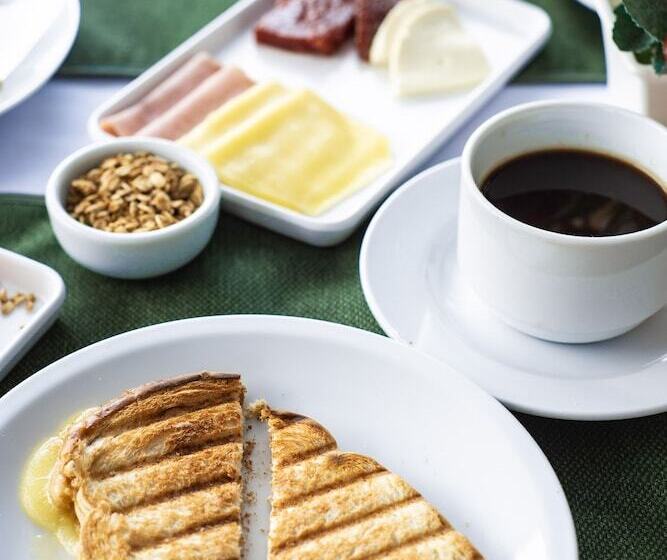 ホテル Pousada Cantinho Do Sossego Paraty Tem Piscina Com Vista Pra Montanha, Salão De Jogos, Café Da Manhã