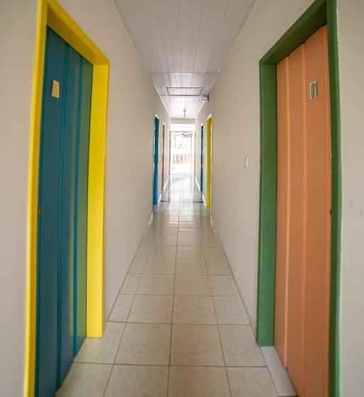 ホテル Pousada Cantinho Do Sossego Paraty Tem Piscina Com Vista Pra Montanha, Salão De Jogos, Café Da Manhã