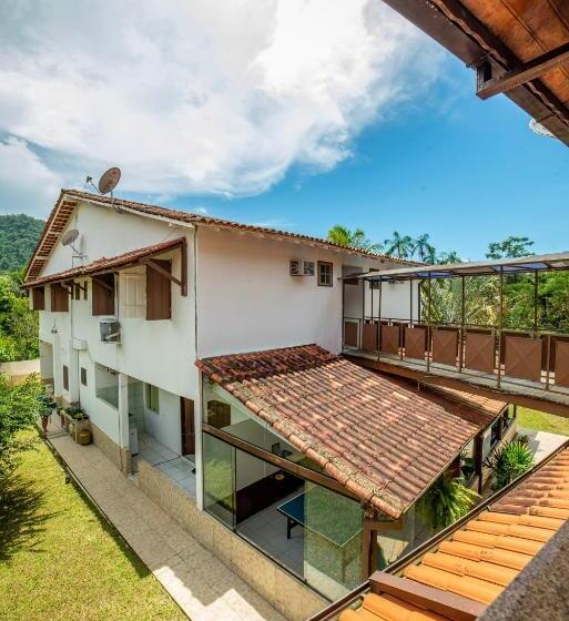 ホテル Pousada Cantinho Do Sossego Paraty Tem Piscina Com Vista Pra Montanha, Salão De Jogos, Café Da Manhã