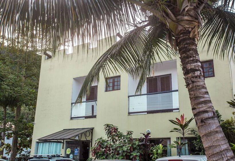 Hotel Pousada Castelinho