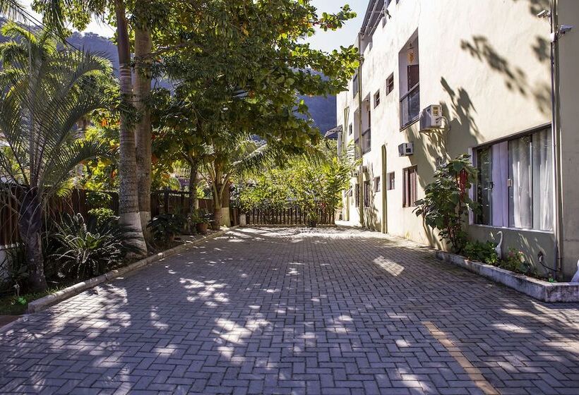 Hotel Pousada Castelinho