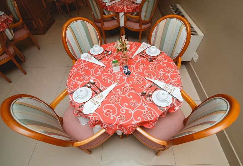 Hotel Pousada Luis Xv