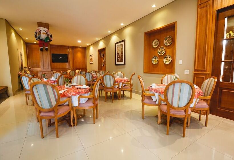 Hotel Pousada Luis Xv