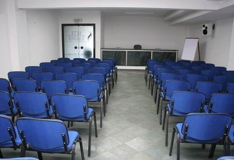 Hotel Sete Lagoas Residence