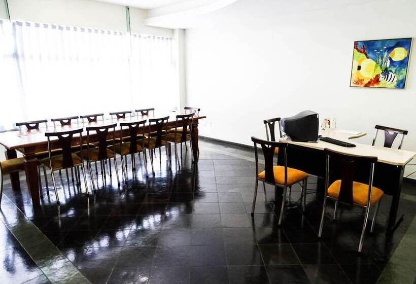 Hotel Sete Lagoas Residence