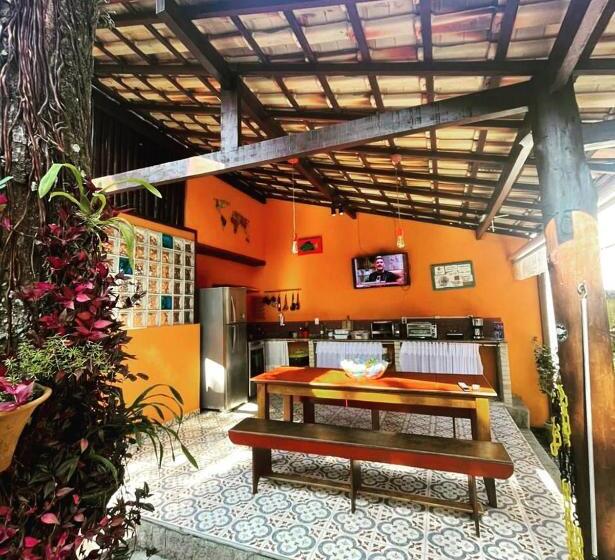 هاستل Biergarten Suites