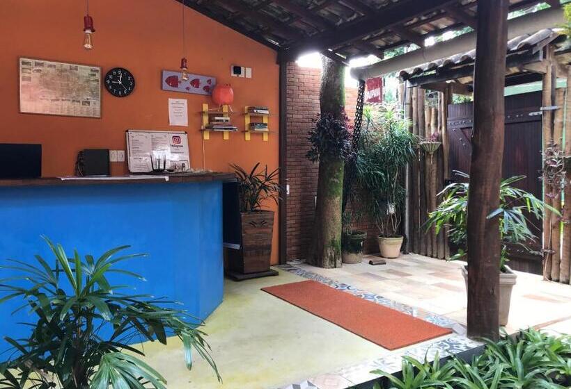 هاستل Biergarten Suites