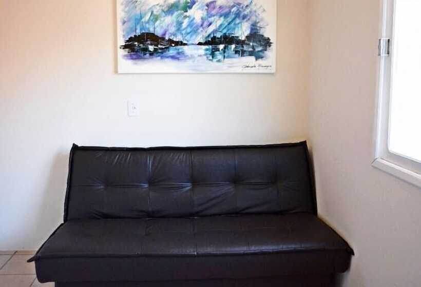 Albergue Pousada Banana House