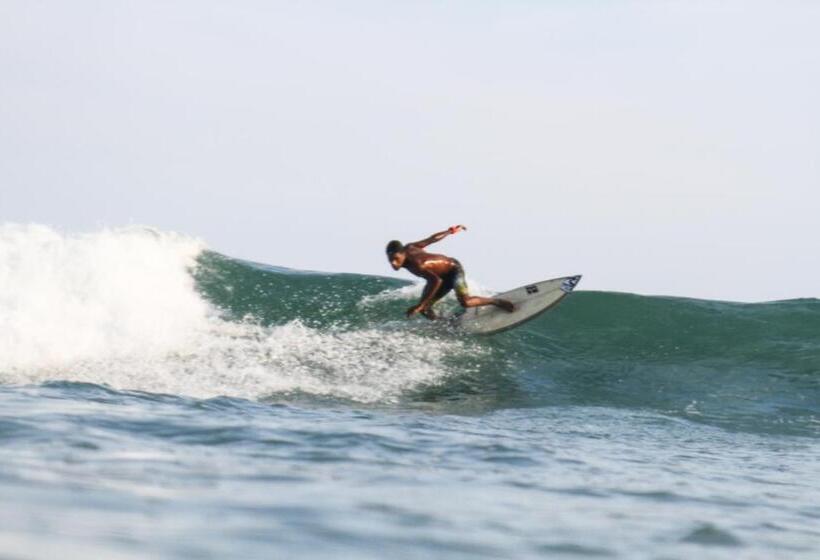 هاستل Rio Way Beach