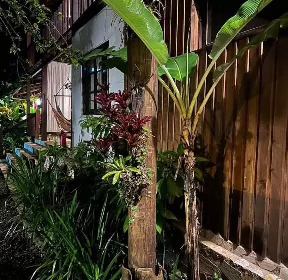 ベッドアンドブレックファースト Planeta Banana Paraty