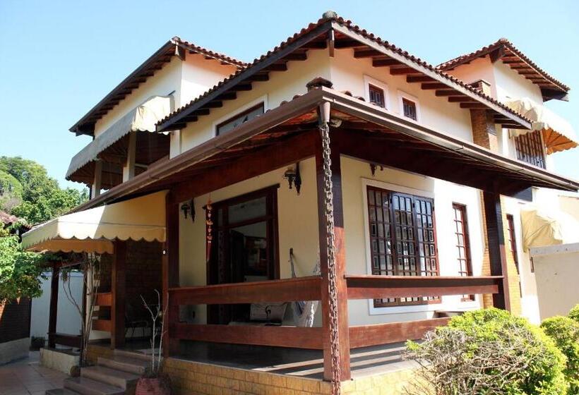 ベッドアンドブレックファースト Village Pendotiba