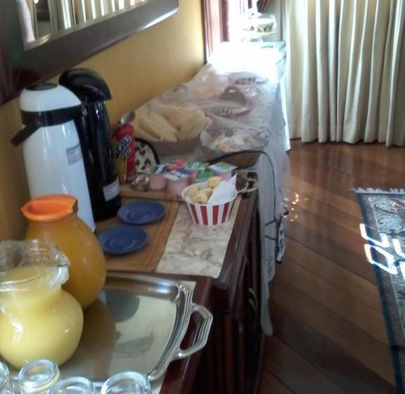 ベッドアンドブレックファースト Village Pendotiba