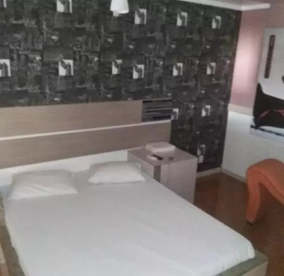 Classic Hotel E Motel