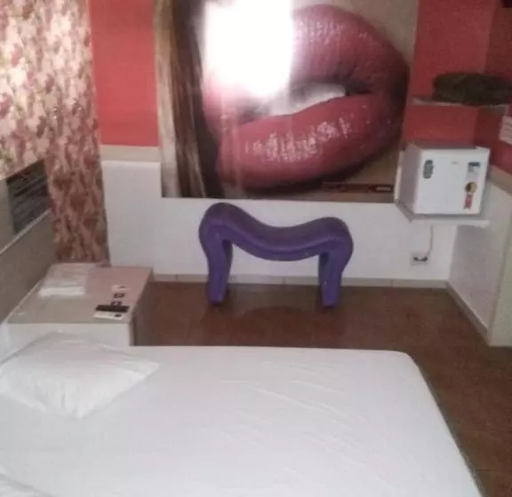 Classic Hotel E Motel