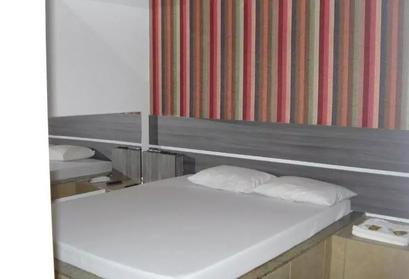 Classic Hotel E Motel