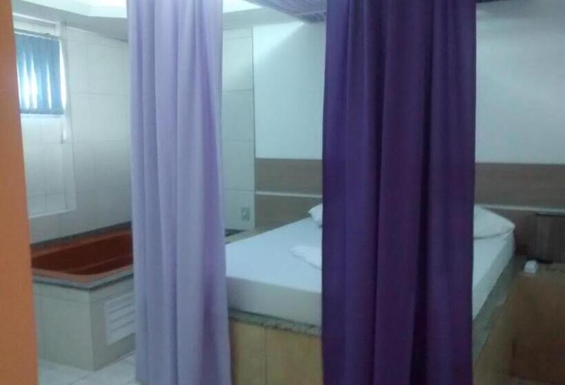 Classic Hotel E Motel