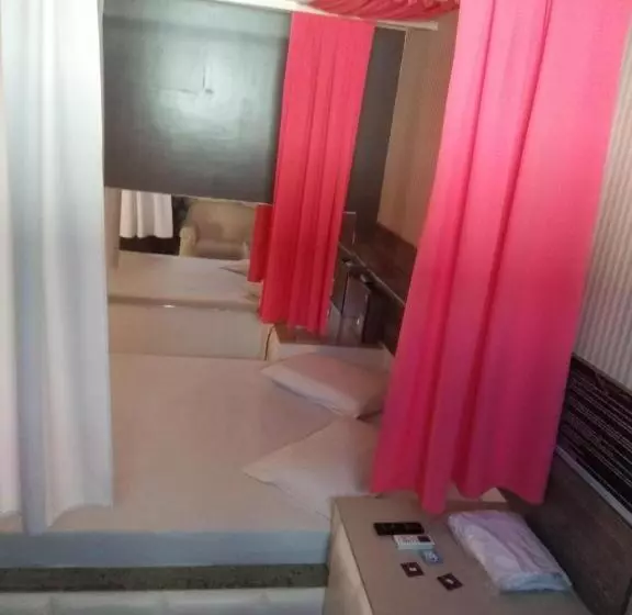 Classic Hotel E Motel