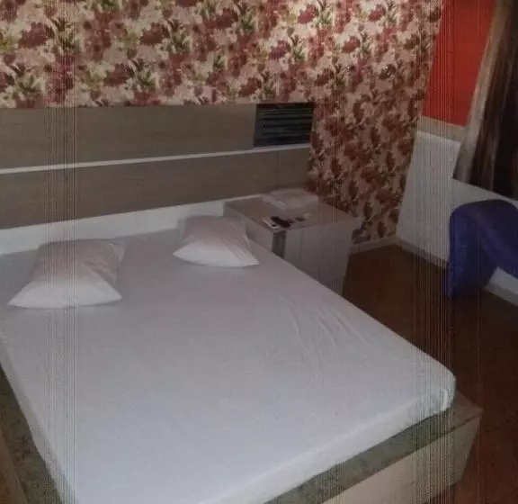 Classic Hotel E Motel