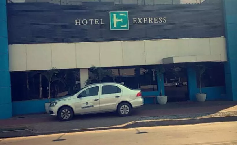 هتل Express   Leva E Busca No Aeroporto Grátis 24 Horas