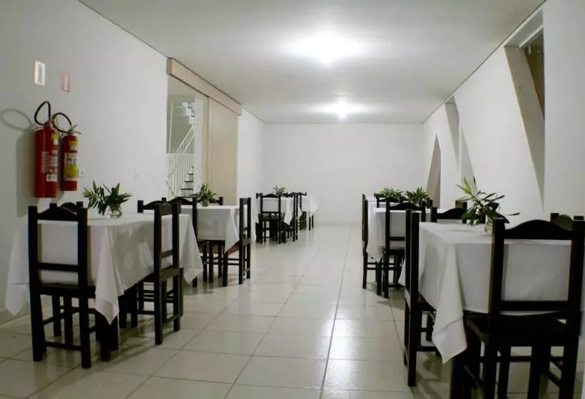 ホテル Itumbiara Palace
