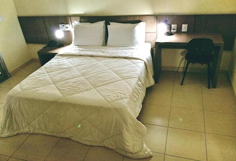 בית מלון כפרי Mohallem