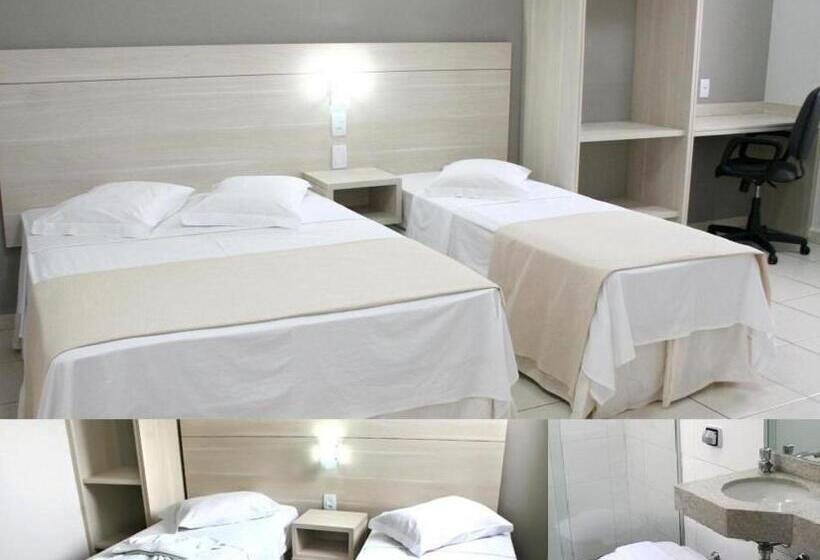 Отель Municipal