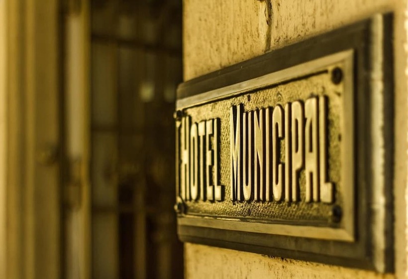 Отель Municipal