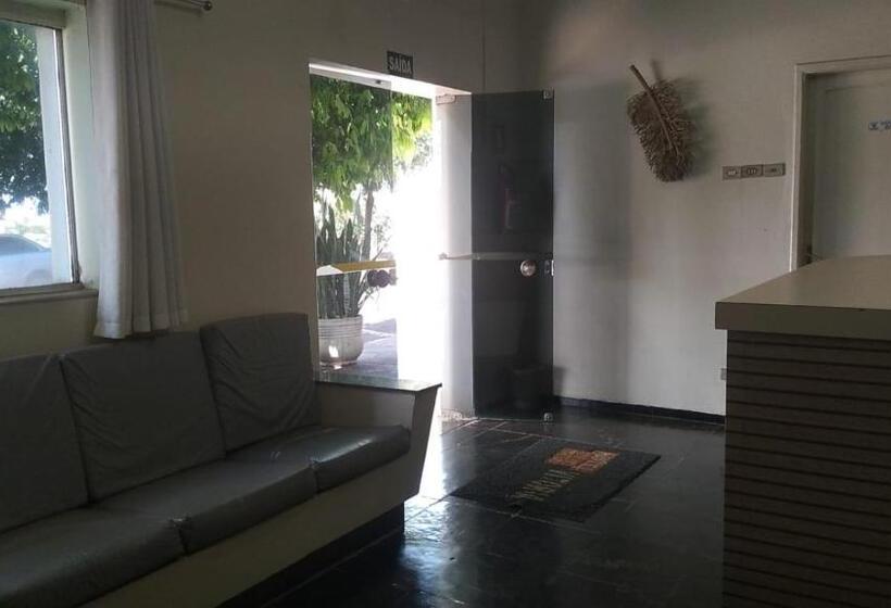 Отель Vitoria Andradina