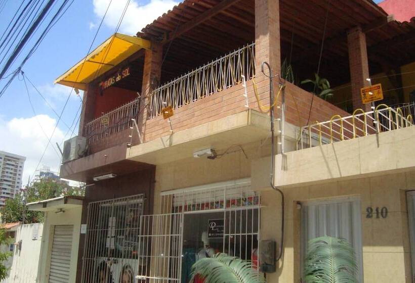 Piratas Do Sol Hostel