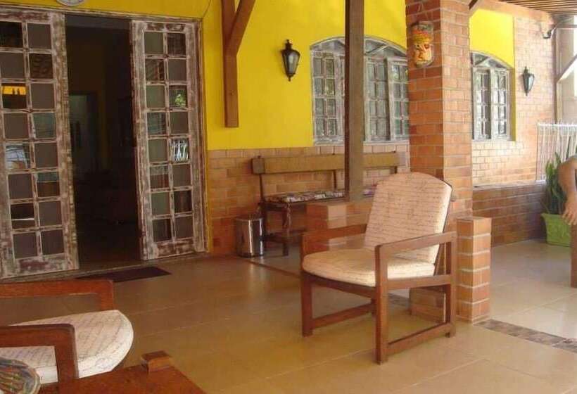 Piratas Do Sol Hostel