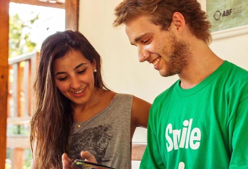 호스텔 Pousada Tubes Maresias