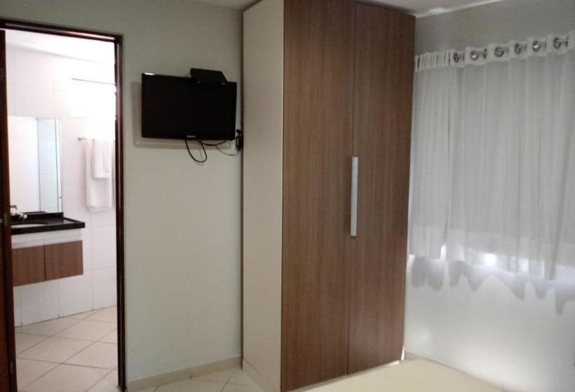 فندق Akropolis Mar