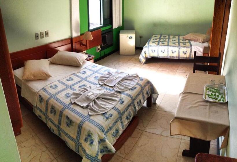 בית מלון כפרי Bauer