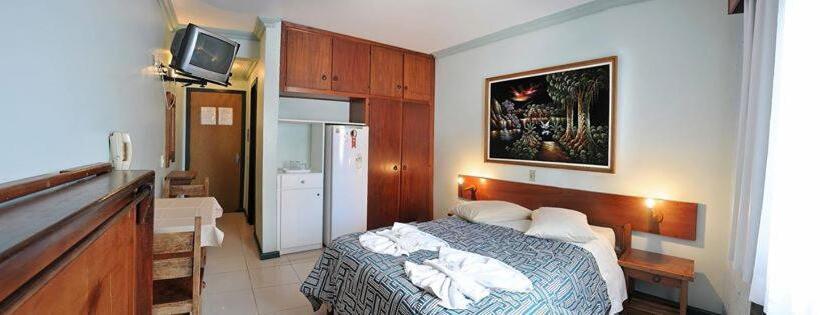 בית מלון כפרי Bauer