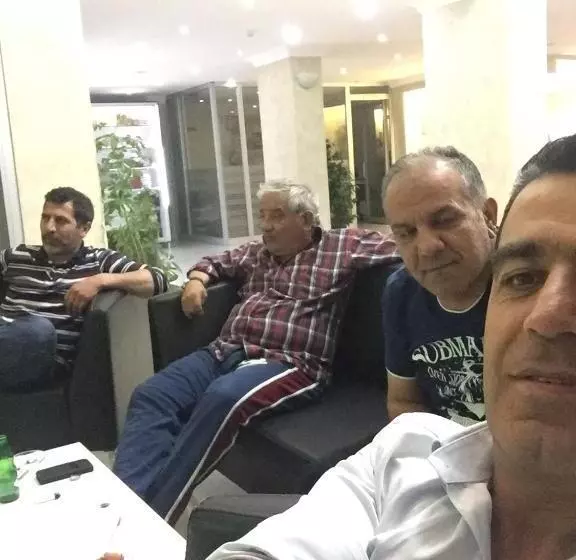 هتل Dosco
