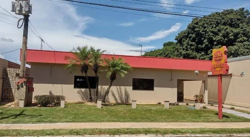 בית מלון כפרי Leme Plaza