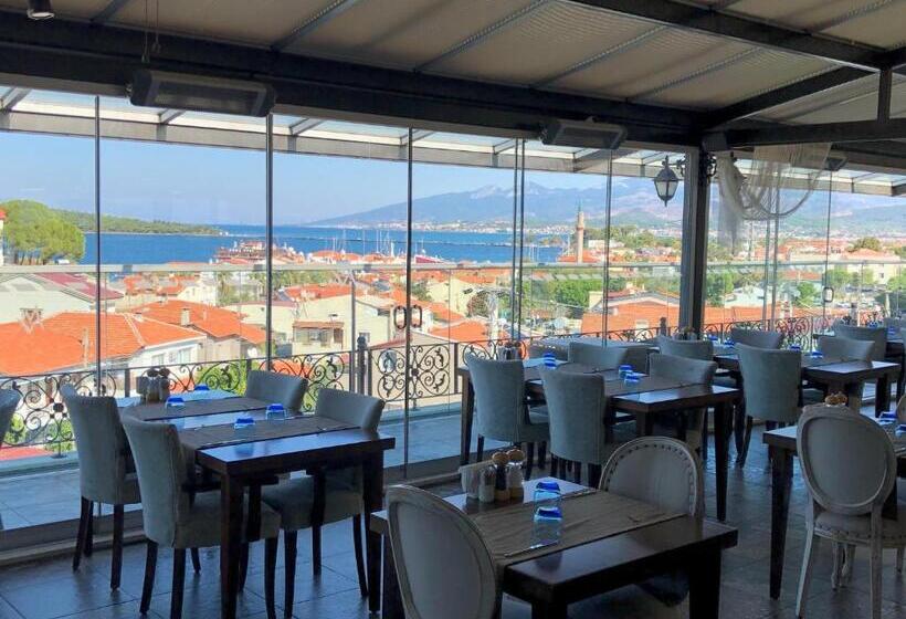 Отель Maison Vourla