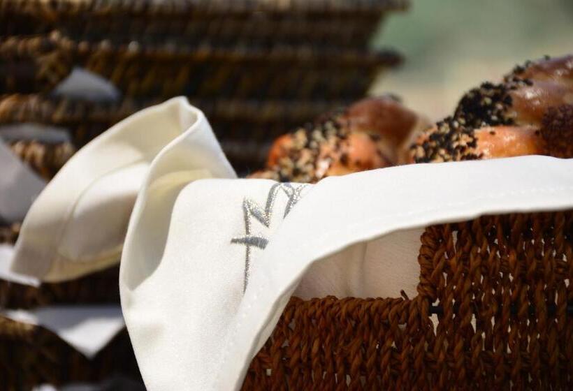 Отель Maison Vourla