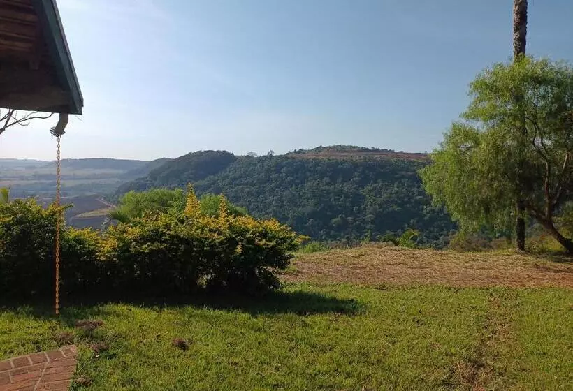 ホテル Mosteiro   Retiro E Recolhimento