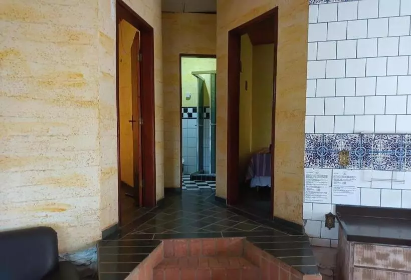 ホテル Mosteiro   Retiro E Recolhimento