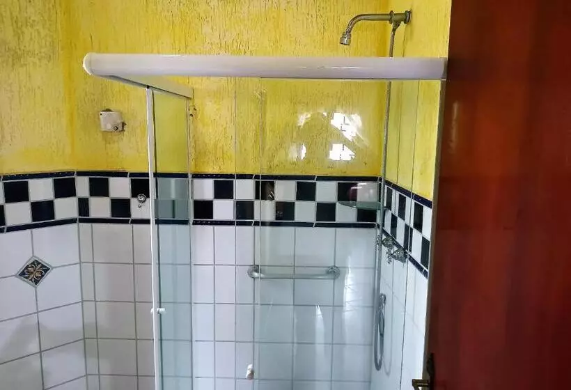 ホテル Mosteiro   Retiro E Recolhimento