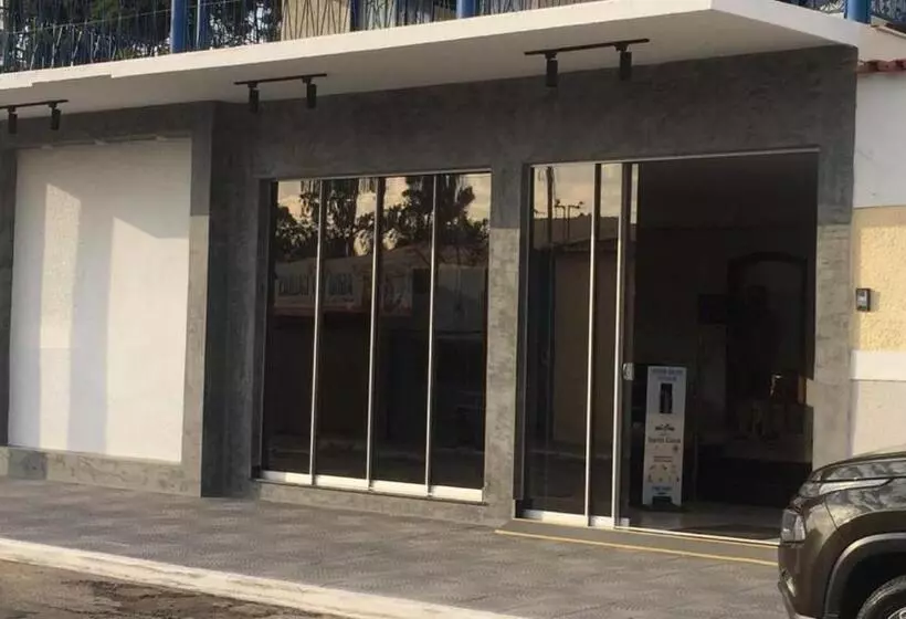 ホテル Santa Clara