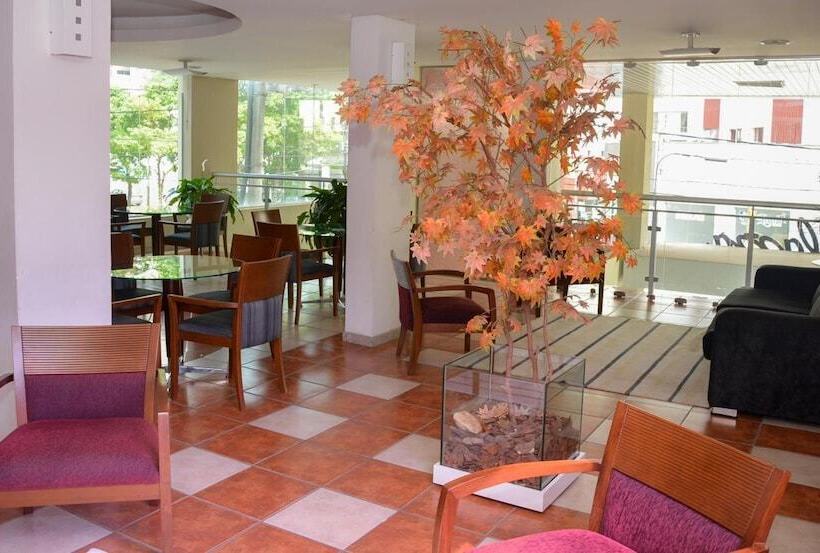 בית מלון כפרי Voa Plazza