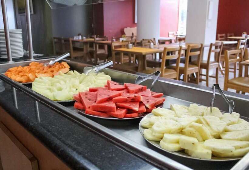 בית מלון כפרי Voa Plazza