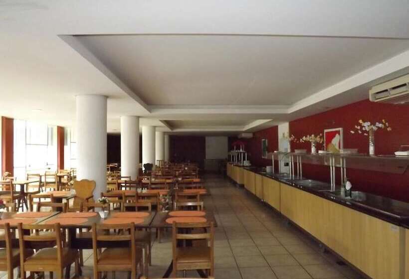 בית מלון כפרי Voa Plazza